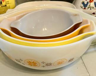 Vintage Pyrex