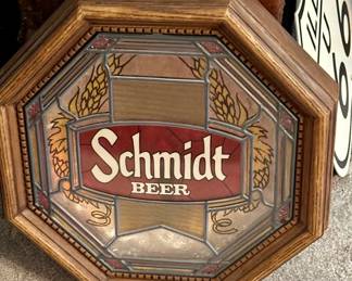 Vintage lighted Schmidt beer sign