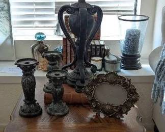 AM134Living Room End Table  Decor