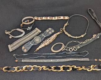 AM219The Big Bangles  More