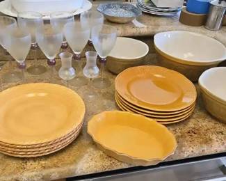 AM136Lucca Hand Painted China Collection And 8 Vintage Water Goblets