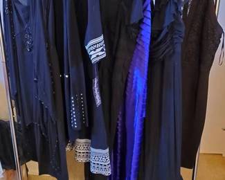 AM173Evening Dresses