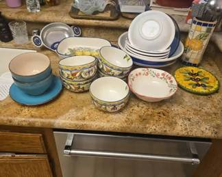 AM211MacCera Hand Painted China And More