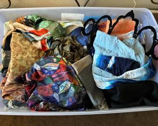 AM306Womens Scarves Mystery Lot