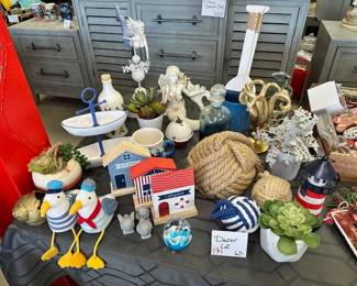 Decor Lot 