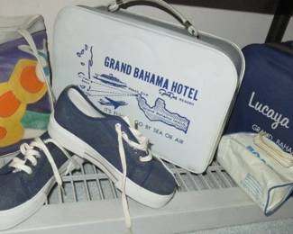 Vintage Grand Bahama Hotel & Lucaya-Freeport Travel Case