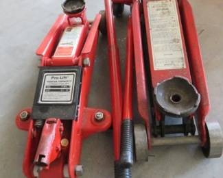 Red Hydraulic Floor Jack