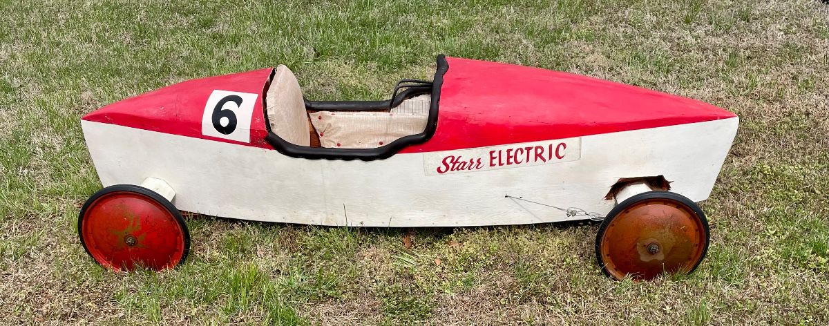 VINTAGE 1963 STARR ELECTRIC SPONSORED SOAP BOX DERBY CAR - WON 3 OF 4 RACES w/HELMET 