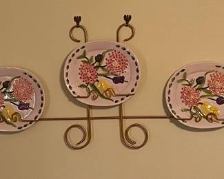 STONEWARE PLATE TRIO