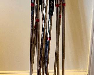 VINTAGE BEN HOGAN APEX IRONS SET, UNIDENTIFIED DRIVER