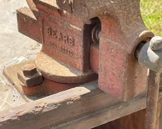 Mobile shop Cart with Vise