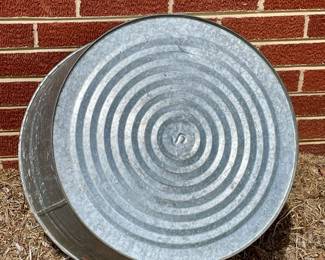 No. 2 Galvanized Washtub