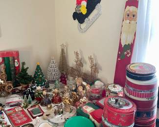 Miscellaneous Christmas Decor