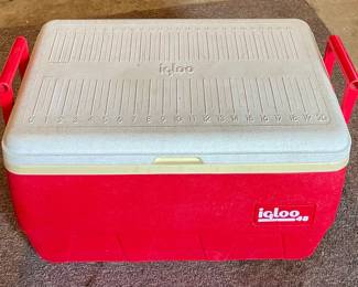 Vintage Thermos Ice Chest/Cooler