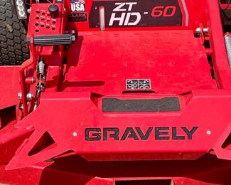 GRAVELY ZERO-TURN HD-60, 204 HOURS, LED LIGHTS, TRAILER HITCH
