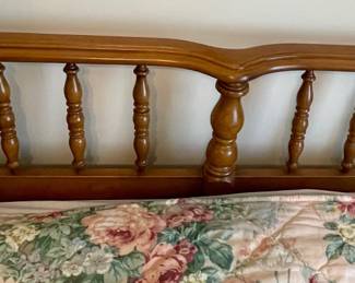 VINTAGE SUMTER FURNITURE CO. FULL BED