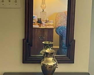 FOYER MIRROR OVER CHEST