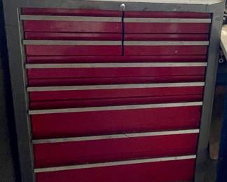 9-DRAWER TOOL BENCH/CART