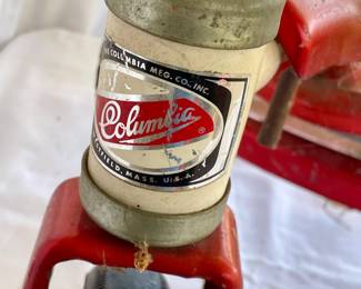 VINTAGE COLUMBIA TRICYCLE