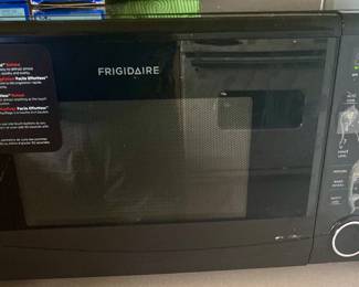FRIGIDAIRE MICROWAVE