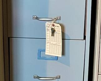 4-Drawers File Cabinet