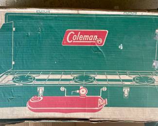 Vintage Coleman 3-Burner Camp Stove