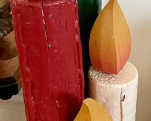 CHUNKY WOODEN CANDLES DECOR