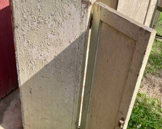 ANTIQUE "CHIPPY" CABINET