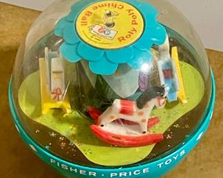 VINTAGE FISHER-PRICE #165 ROLY POLY CHIME BALL