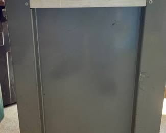 VINTAGE CRAFTSMAN 9-DRAWER TOOL BENCH/CART 