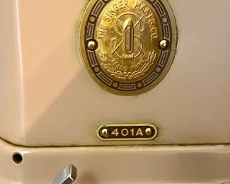 VINTAGE/ANTIQUE SINGER 401A WITH ACCESSORIES, CABINET AND BENCH