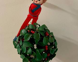VINTAGE MISTLETOE BALL WITH ELF