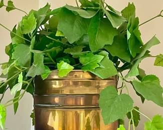 FOLIAGE IN BRASS & COPPER BAND PLANTER