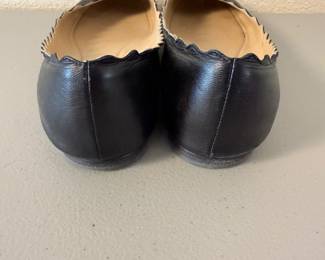 Lot #49 Chloé Scalloped Ballet Flats – Black Leather Designer Shoes, Women’s Luxury Flats, Classic Parisian Style Time left: 4d, 21h, 25m Wednesday 7:16 PM