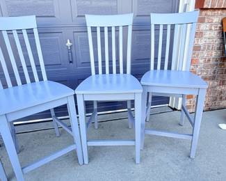 Lot #29 Set of 4 Counter Height Bar Stools – Gray Painted Wood Chairs, Kitchen Island Seating, Farmhouse Style