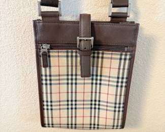 Lot #47 Burberry Crossbody Bag – Classic Nova Check Plaid & Leather Trim, Designer Shoulder Bag, Luxury Handbag