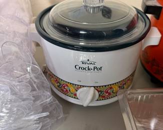 Lot #5 Huge Kitchen Lot – Crock-Pot Slow Cookers, Rice Cooker, Stainless Flatware, Melamine Plates & Bulk Plastic Utensils