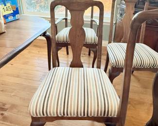 Lot #1 Eight Chairs and Harden Furniture Solid Cherry Extension Dining Table Seats 4-8 comfortably 63”-95”