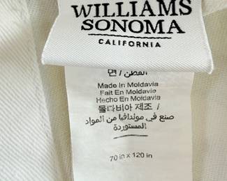 Lot #2 William Sonoma Tablecloth Collection with Pasta/Salad Bowl Williams Sonoma Tablecloth Lot (4) w/ Matching Decorative Bowl