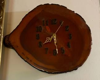 Live edge clock (battery operated)
