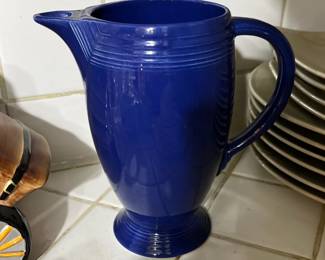 Vintage Fiesta coffee pot - no lid