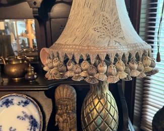 Brass pineapple lamp