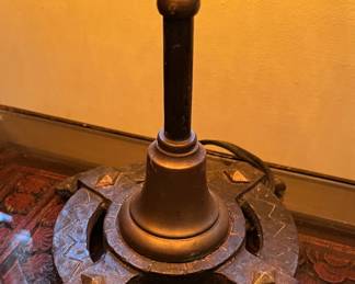 Arts/Crafts lamp base - 2 bulb