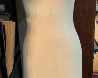 Dress form