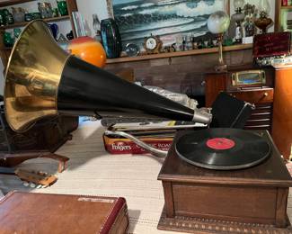 Rare Talk-o-phone gramophone + reproducer - Works Great!!