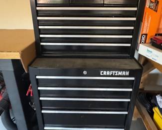 CRAFTSMAN TOOL BOX
