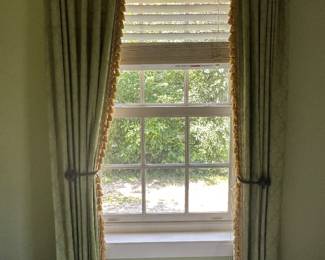 (4) curtain panels (only 2 are photographed)