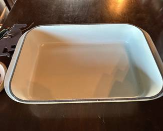 LeCreuset cast iron roasting pan