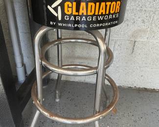 Gladiator stool