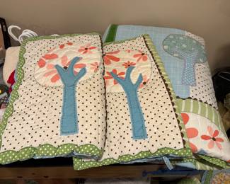 Pottery Barn twin comforter and 2 sham sets......